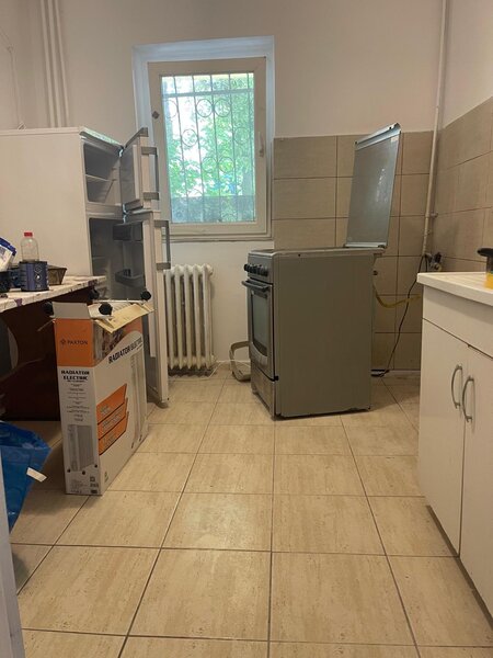 Militari (Gorjului, intre Moinesti si Rasaritului)